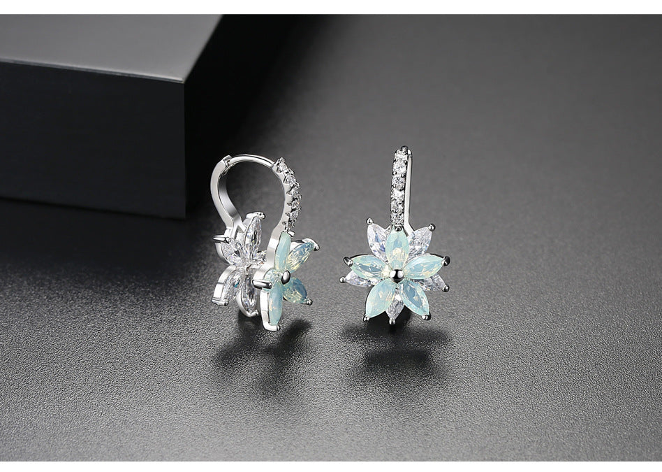 Silver Flow Stud Earrings